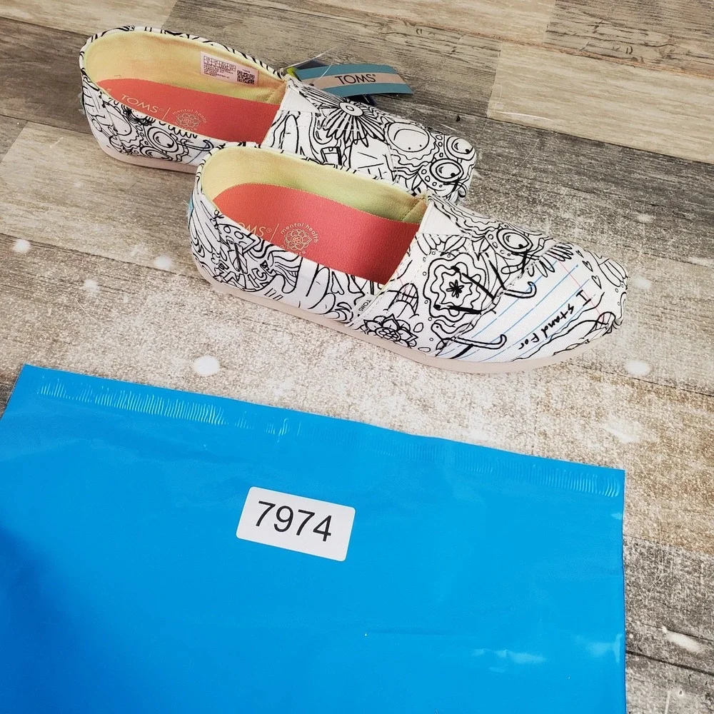 Toms Alpargata Womens Loafers Shoe Sz 5 Slip On Coloring Book Print
